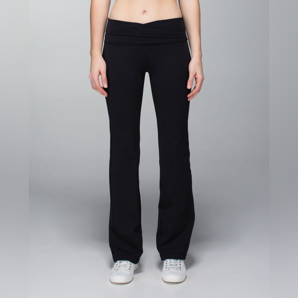 Lululemon Astro Pant Flared Yoga Pants